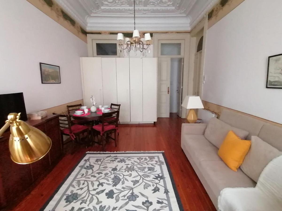 Alvares Cabral Apartamento B Lägenhet OOporto Exteriör bild